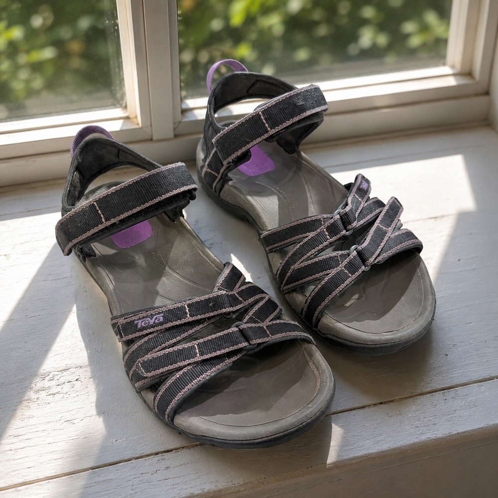 Teva Tirra Strappy Hiking Sandals Womens 7 Black Hook And Loop Open Toe Comfort
